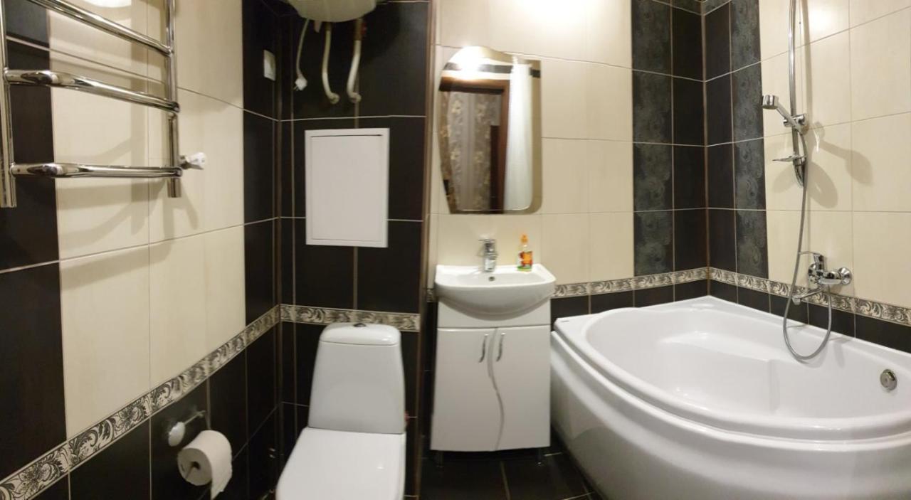 Apartament Near Dnieper 切尔卡瑟 外观 照片